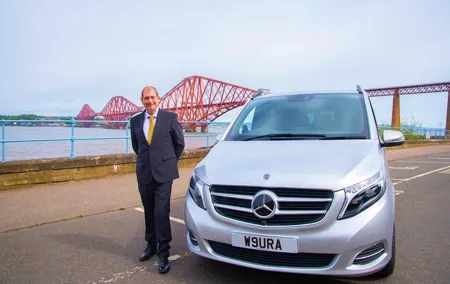 Edinburgh to Glasgow Luxury Car Transfer