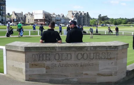 Full Day Tour to St Andrews, Dunfermline & the Fife Coast
