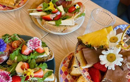 Delightful Scottish Afternoon Tea Experience in Edinburgh
