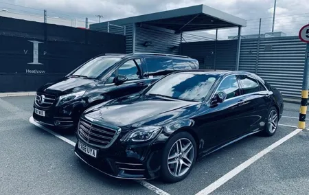 Private Limo Transfers Services from Edinburgh To London City