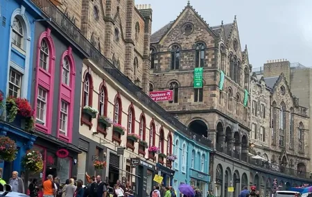 Private City Tour in Edinburgh Brazilian Guide