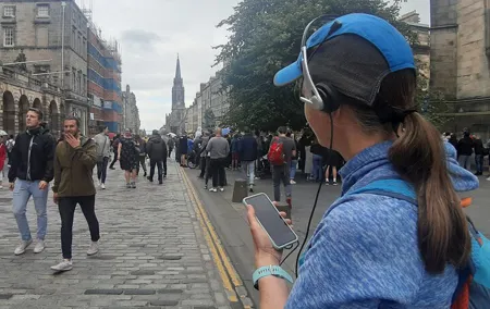 Self-Guided Audio Walking Tour in Royal Mile