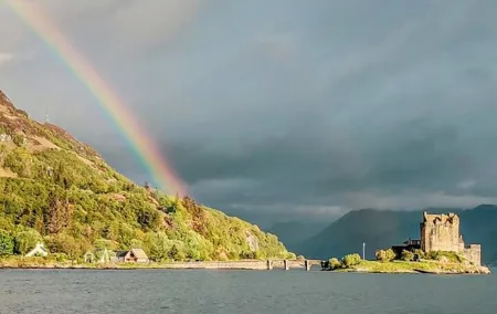 Isle of Skye, Loch Ness & Highlands: 3-Day Private Luxury Tour