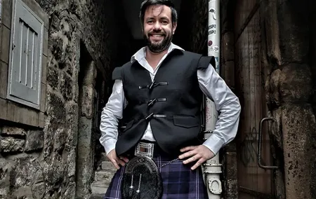 Become a Highlander for a day Experience in Edinburgh