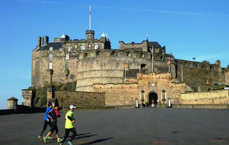 Edinburgh City Highlights Run Tour