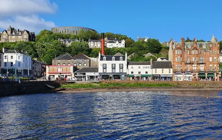 Guided Tour Experience of Oban Local Food, Drink and History