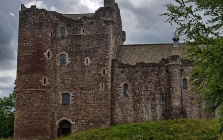 Private Tour Outlander Scenarios Brazilian Guide