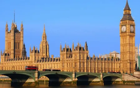 From Edinburgh: Explore London - Sightseeing Bus and London Eye