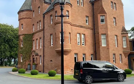 Luxury Private Mercedes Transfer to Edinburgh