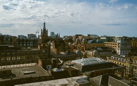 10 Hours Glasgow City Highlights Tour from Edinburgh