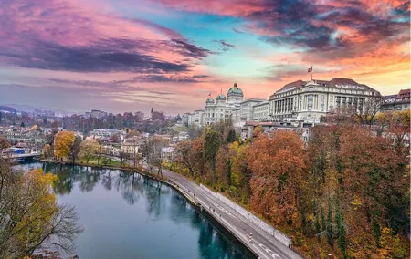 Bern : Private Walking Tour with a Local Guide (Private tour)
