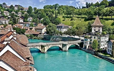 Bern Private Walking Tour with a Local