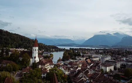 Sights of Thun Private Walking Photo Tour