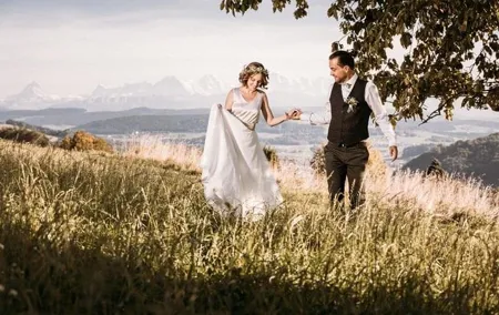 Private Photo Session with a Local Photographer in Bern