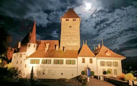 Ghost Castle Spiez Photo Sightseeing Scary Action Tour Private