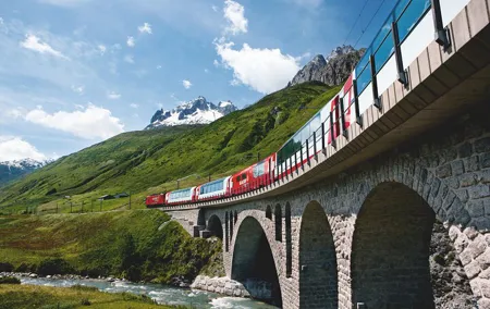 Glacier Express, Swiss Alps & Lucerne Tour | From Zurich
