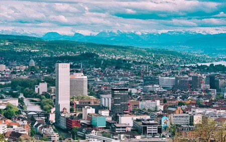 Best of Zürich & Surroundings: Walking Tour, Cable Car and Ferry