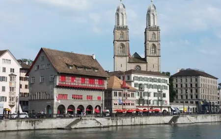 Zurich Private Walking Tour with a Local Guide