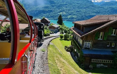 Bernese Alps, Steam Train & Lake Cruise Private Tour