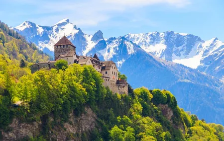 Private day trip from Zurich to Heidiland and Vaduz