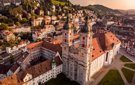 Private Trip from Zurich to St. Gallen & Appenzell