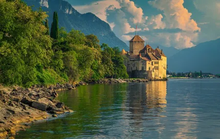 Scenic Swiss Experience Trip in One Day