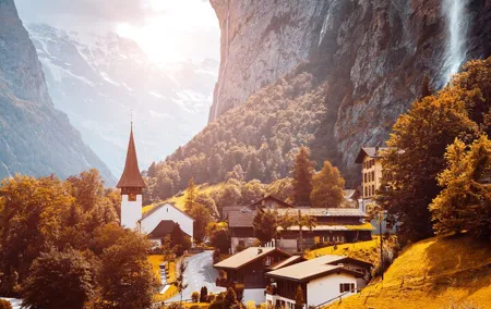 Private transfer from Zurich to Interlaken, 2h Stop in Lucerne