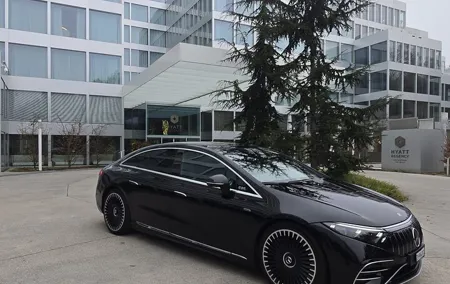Private transfer Zurich to Milano (Italy) (1-3 persons)