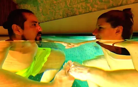 2 Hour Floating Harmony Couples Course