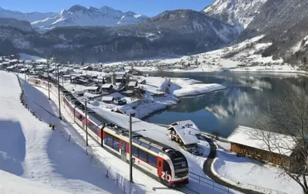 From Zurich: Premium Panoramic train & Lucerne & Thun in Day Trip