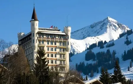 Zurich Airport ZRH to Gstaad Private Transfer