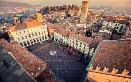 Private transfer from Zurich to Bergamo with 2h stop in Milan