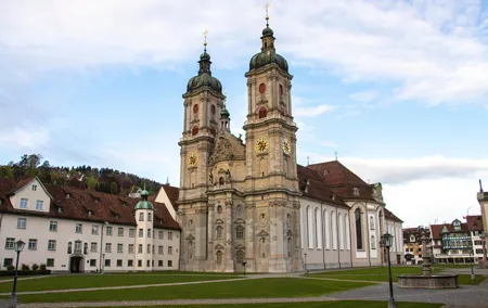 1 Hour Express Walk of St. Gallen with a Local