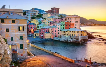 Private transfer: Zurich to Genoa, 2h sightseeing stop in Como