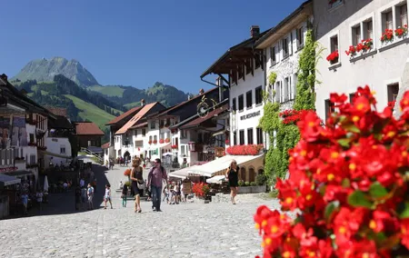 Gruyères Tour from Geneva With Train, Chocolate and Cheese