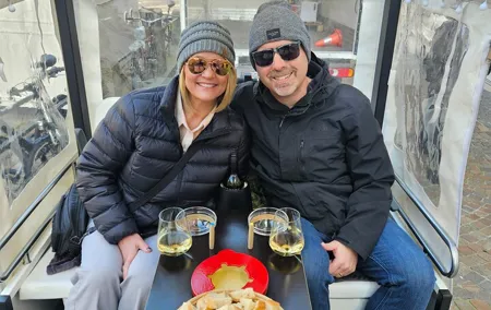 Fondue and wine private Tuk Tuk tour in Geneva