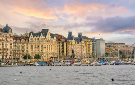 Geneva Scavenger Hunt and Highlights Self-Guided Tour
