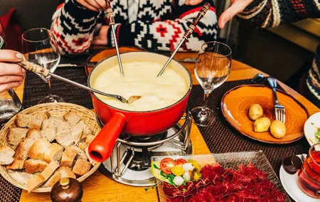 Private Trip from Geneva to Gruyeres: Cheese & Chocolate Tasting