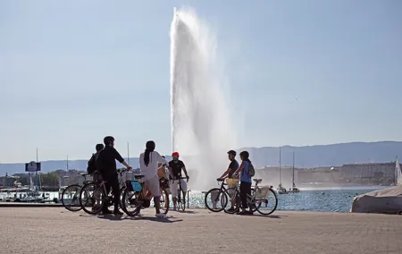 Geneva Highlights Tour by Bike - 3h