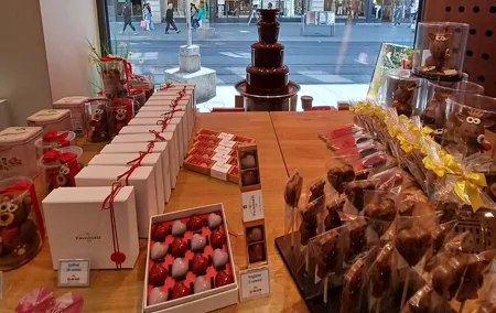 Private Chocolate&Watch Tour of Geneva