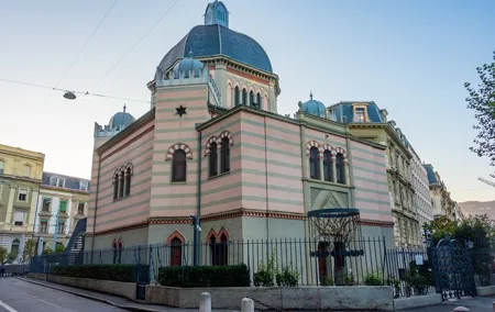 Geneva Old Town and Jewish History Private Walking Tour