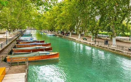 Full-Day Private Tour from Geneva to Annecy