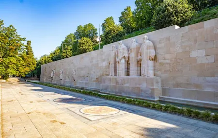Explore Geneva’s Art and Culture with a Local