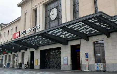 Private Transfer from Geneva Cornavin station CFF to Hotels