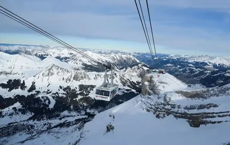 Glacier 3000 & Montreux on a Private Day Trip from Geneva