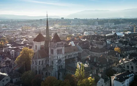 Geneva Walking Tour Whispers of the Old Town and Apéritif