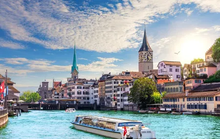 Private transfer from Geneva to Zurich, 2h Stop in Lausanne