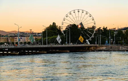 Private Geneva Full Day Tour with Free Photoshoot