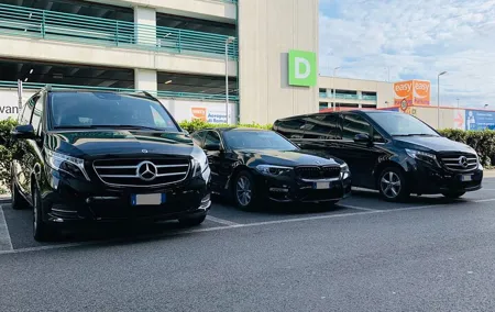 Geneva Airport to Val d'Isere or Espace Killy RoundTrip Transfer
