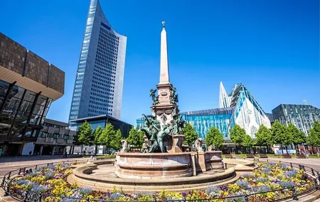 Leipzig Must-See Attractions Private Walking Tour With a Guide